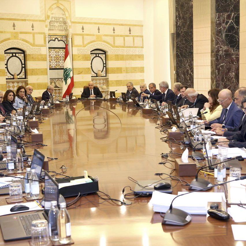 Lebanese government pushes for army plan to disarm Hezbollah by year's end